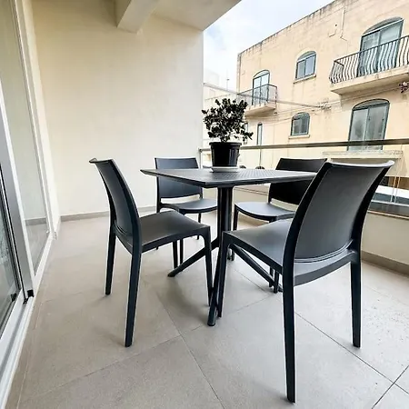 Apartment Hillcrest 3 Bedroom *