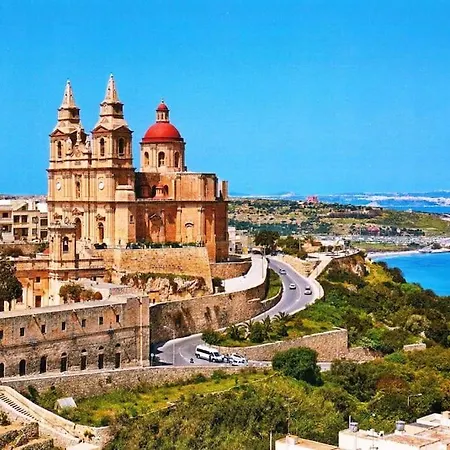 Apartment Hillcrest 3 Bedroom *